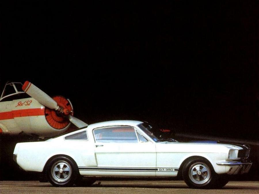  Shelby GT350 1966 года  (фото 11 из 20)